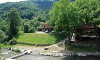 Бели Осъм