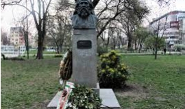 Паметник на Екзарх Антим I - София