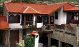 Винарска изба "Villa Vinifera"